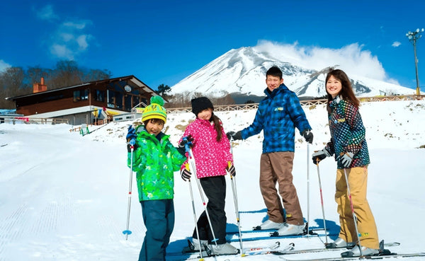 Can You Ski or Snowboard on Mt. Fuji? The Ultimate 2026 Guide to Resorts, Seasons & 1-Day Tour - Keep Good Trip