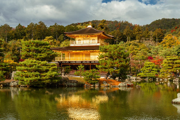 Kinkaku-ji Temple Guide: Kyoto's Golden Pavilion