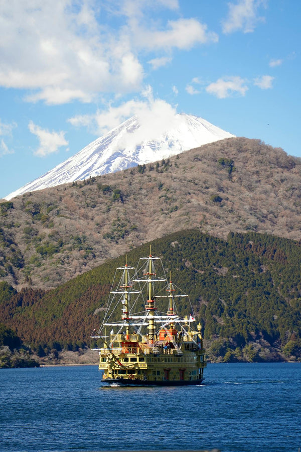 Top 10 Must-See Destinations in Japan for First-Time Visitors - Keep Good Trip