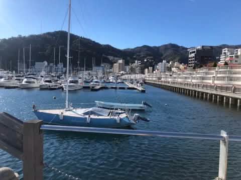 [Hakone & Atami Fireworks Day Tour] Mt. Fuji Hakone Shrine & Water Torii Gate & Lake Ashi Stroll & Atami Sunshine Beach & Atami Fireworks Festival (Depart from Tokyo) - Keep Good Trip