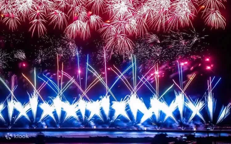 [Hakone & Atami Fireworks Day Tour] Mt. Fuji Hakone Shrine & Water Torii Gate & Lake Ashi Stroll & Atami Sunshine Beach & Atami Fireworks Festival (Depart from Tokyo) - Keep Good Trip