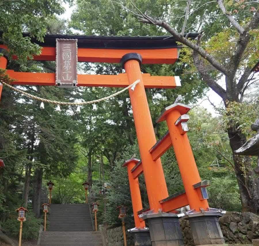 Tokyo: Full - Day Tour to the Best Scenic Spots of Mount Fuji - Keep Good Trip